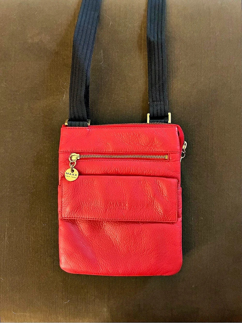 Maxx New York Red Pebbled Leather Crossbody Bag Organizer Travel Utility EUC